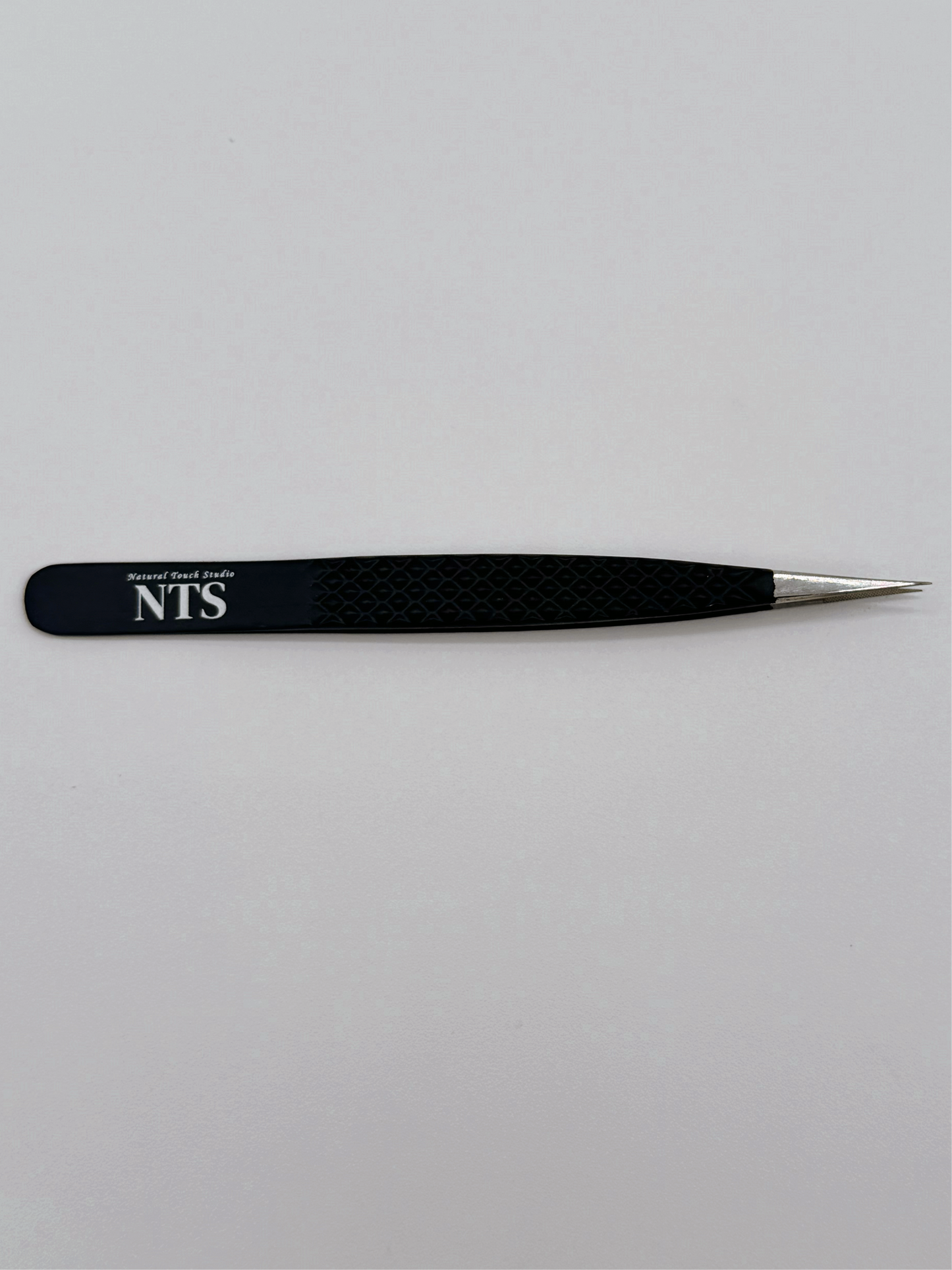 Straight isolating tweezer