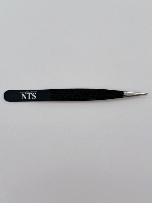 Straight isolating tweezer