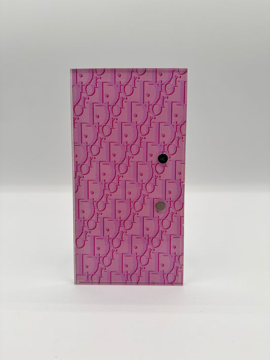 Diorr’ Lash Tile